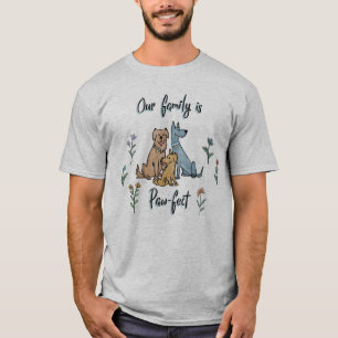 T-shirt Les chiens dans le jardin IV   notre famille est