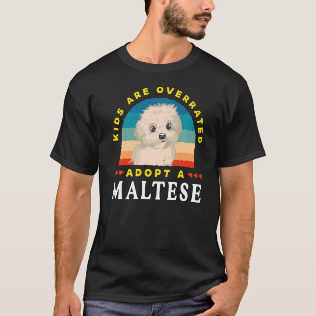 T-shirt Les enfants surévalués adoptent un DINK maltais (Devant)
