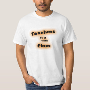 T-shirt Les enseignants le font avec la chemise de classe