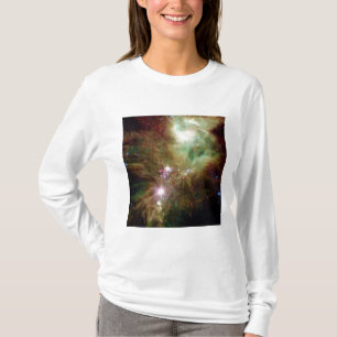 T-shirt Les étoiles nouveau-nées dans la grappe d'arbres d