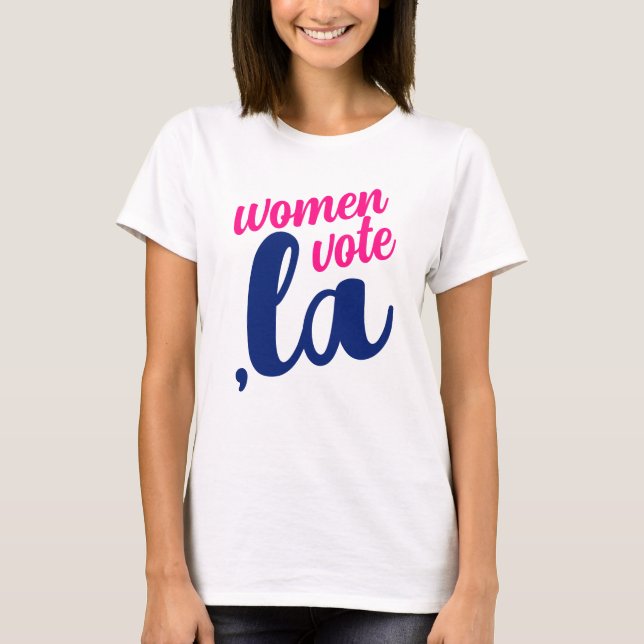 T-shirt Les femmes de la Kamala votent un texte bleu rose  (Devant)