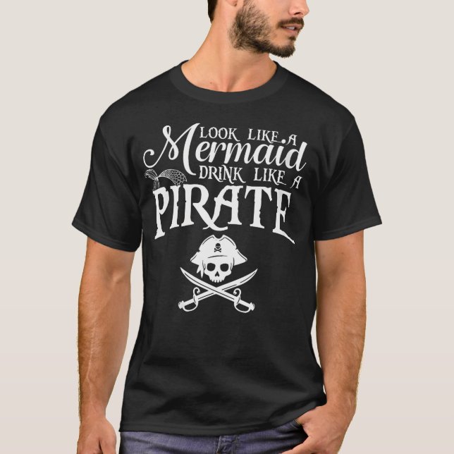T-shirt Les Femmes Ressemblent À Une Sirène Boire Comme Un (Devant)