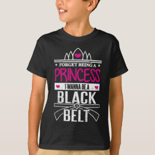 T-shirt Les filles de karaté oublient princesse Be une