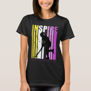 T-shirt Les filles inspirent l'entraîneur de hockey Annive