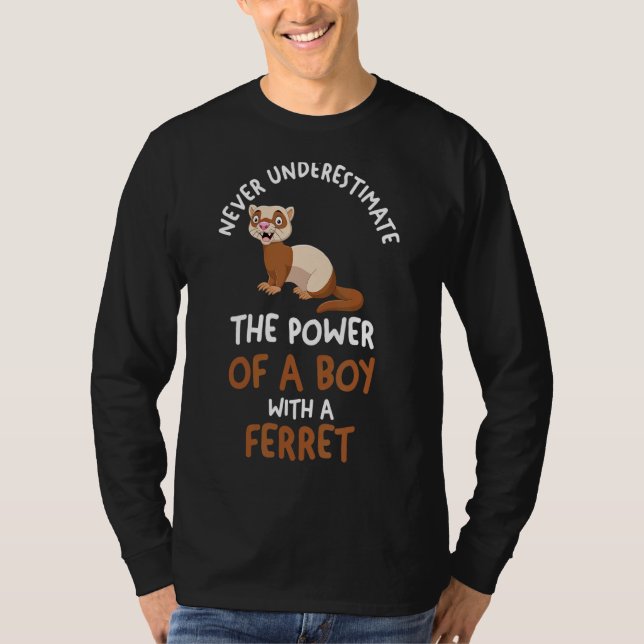 T-shirt Les Hommes Ne Sous-Estiment Jamais Un Garçon Avec  (Devant)