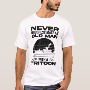 T-shirt Les Hommes Ne Sous-Estiment Jamais Un Vieux Homme