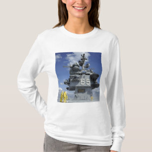 T-shirt Les marins de département d'air examinent le syst