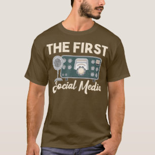 T-shirt Les premiers médias sociaux drôle Rétro Ham Rad