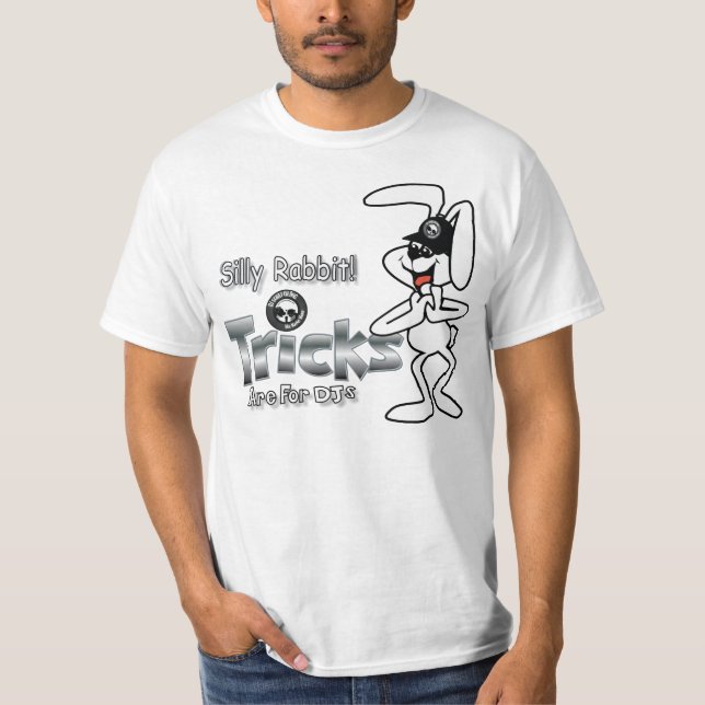 T-shirt Les tours sont pour la chemise du DJ (Devant)