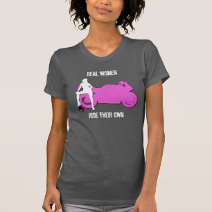 T-shirt Les vraies femmes montent leur propre réservoir