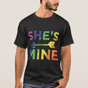 T-shirt Lesbienne Couple Cadeaux Elle est la mienne Matchi