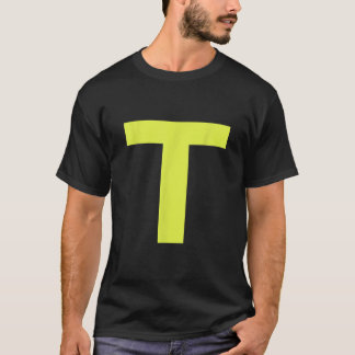 T-shirt Lettre T en jaune sur un costume vert partie Hallo