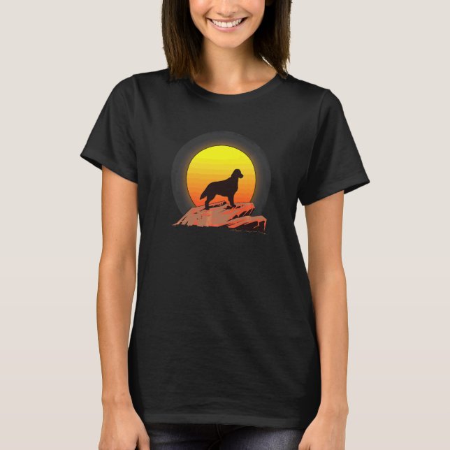 T-shirt Levée de soleil de chien de trieur à revêtement pl (Devant)
