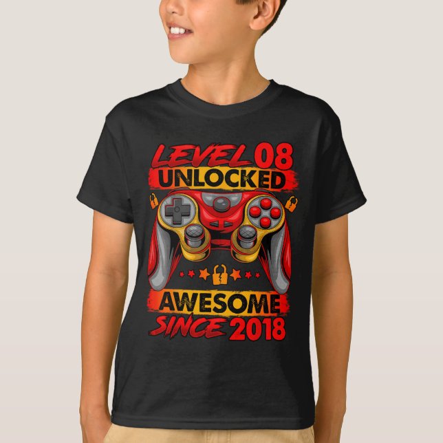 T-shirt Level 8 Unlocked 8 Year Old Boys 8th Birthday Boy  (Devant)