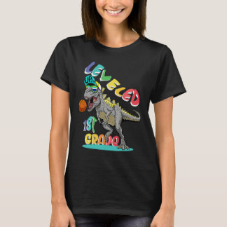T-shirt Leveled up 1st Grade Rex Dinosaur