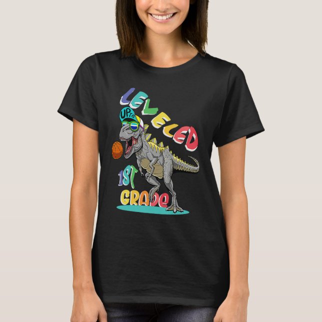 T-shirt Leveled up 1st Grade Rex Dinosaur (Devant)