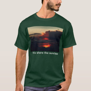 T-shirt lever de soleil sur le haleakala volcan, sur l'île