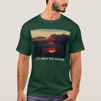 T-shirt lever de soleil sur le haleakala volcan, sur l'île
