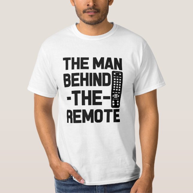 T-shirt L'homme derrière la chemise des hommes drôles à (Devant)