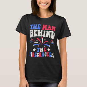 T-shirt L'Homme Derrière Le Feu d'Artifice 4 Juillet Genre