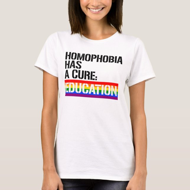 T-SHIRT L'HOMOPHOBIE A UN TRAITEMENT (Devant)