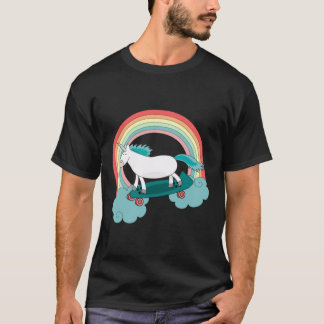 T-shirt Licorne avec la planche à roulettes