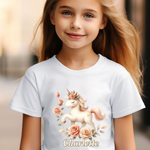 T-shirt Licorne pastel fantaisiste avec des roses