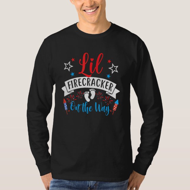 T-shirt Lil Firecracker Sur Le Chemin Mignonne 4 juillet P (Devant)