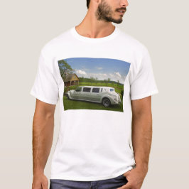 T-shirt limousine légère dans le pré