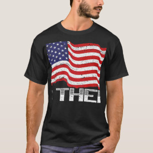 T-shirt L'impôt est le vol américain drapeau américain Lib