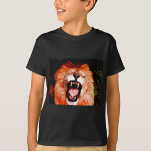 T-shirt Lion Roaring