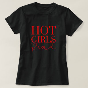 T-shirt Lire le livre Les filles chaudes de Lover