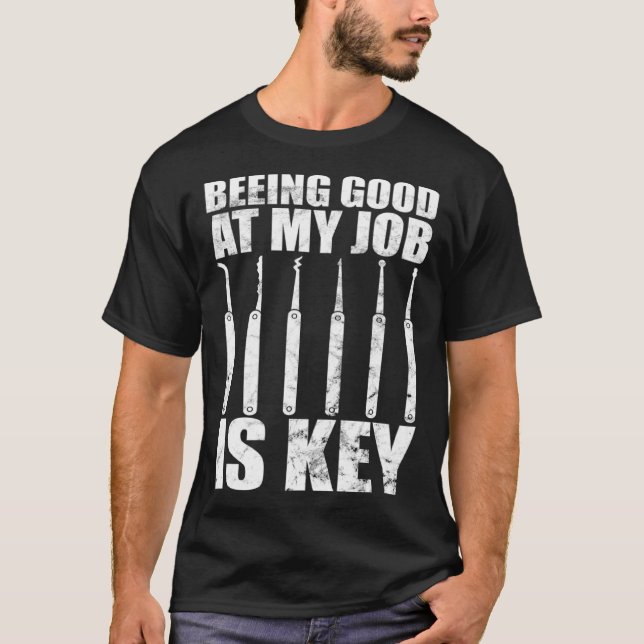 T-shirt Locksmith beeing good at job is key lock picking (Devant)