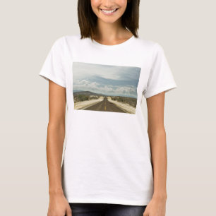 T-shirt Longue route droite par le paysage de Baja de