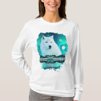 T-shirt Loup arctique et nuit magique avec aurores boréale