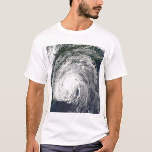 T-shirt L'ouragan Earl au large du centre-Atlantique