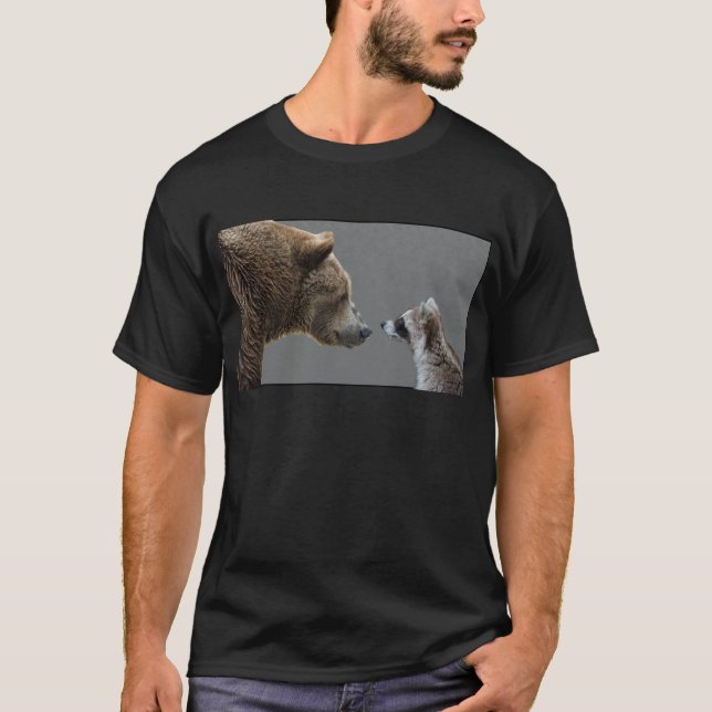 T-shirt L'ours grisonnant rencontre le raton laveur (Devant)
