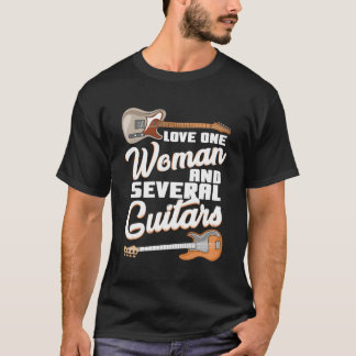 T-shirt Love One Woman Et Plusieurs Guitares Amusants Mari