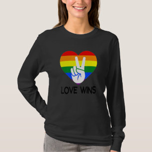 T-shirt Love Wins Rainbow Drapeau Coeur Gay pride Lesbian 