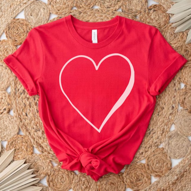 T-shirt Lovely Heart Red Shirt, Valentines Cadeau pour ell (Créateur téléchargé)