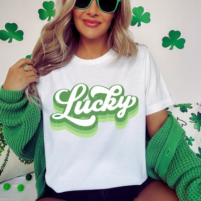 T-shirt Lucky Retro Green and White St Patrick's Day (Lucky Retro Green And White St Patrick's Day T-Shirt)