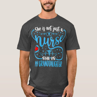 T-shirt Ma Petite-Fille Est Une Infirmière Fière Infirmièr