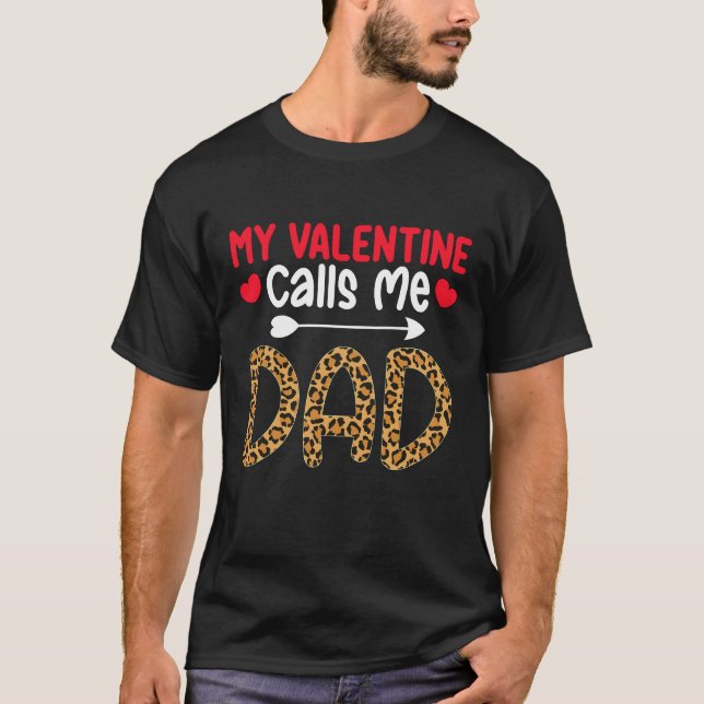 T-shirt Ma Saint Valentin M'Appelle Papa Leopard Buffalo P (Devant)