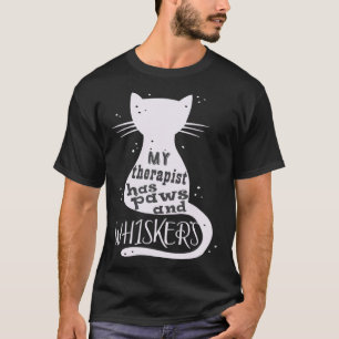 T-shirt Ma thérapeute a des pattes et des moustaches Chat