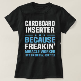 T-shirt Machine à mettre sous enveloppe de carton