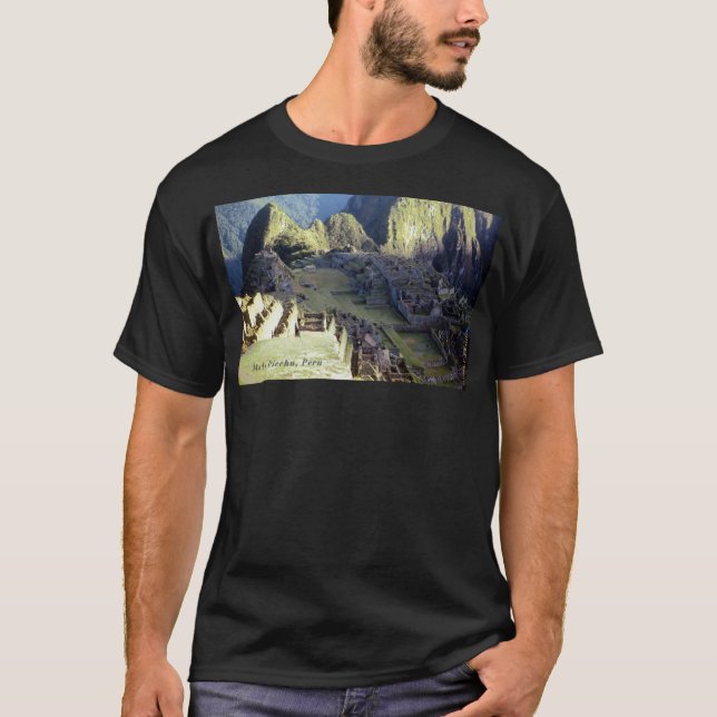 T-shirt "Machu Picchu obscurité à aube" (Devant)