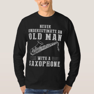 T-shirt Maestro saxophone : ne jamais sous-estimer un viei