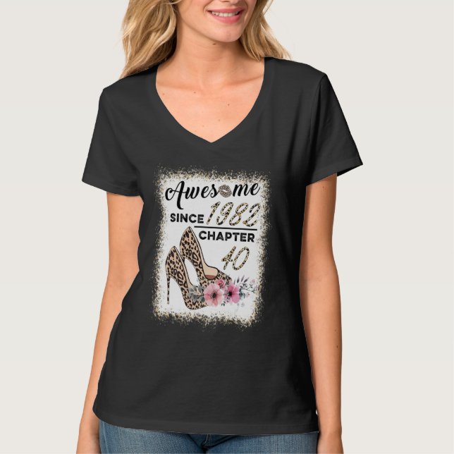 T-shirt Magnifique Depuis 1982 Chapitre 40 Chaussures Leop (Devant)