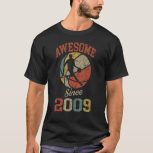 T-shirt Magnifique depuis 2009 13e anniversaire de basket-