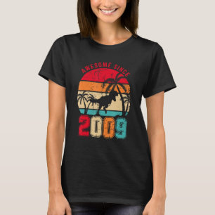 T-shirt Magnifique depuis 2009 Retro Dinosaur Boys 14ème N